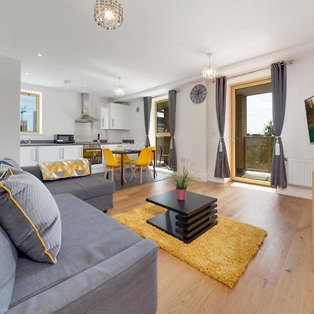 Flourish Apartments - Mulberry House - Tottenham Londra Esterno foto