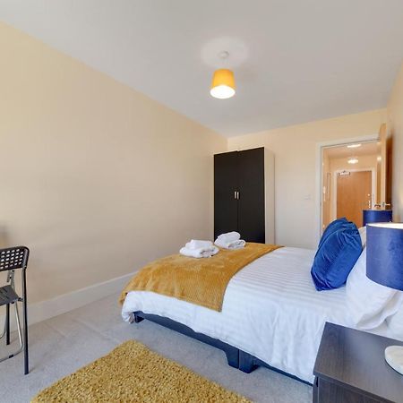 Flourish Apartments - Mulberry House - Tottenham Londra Esterno foto