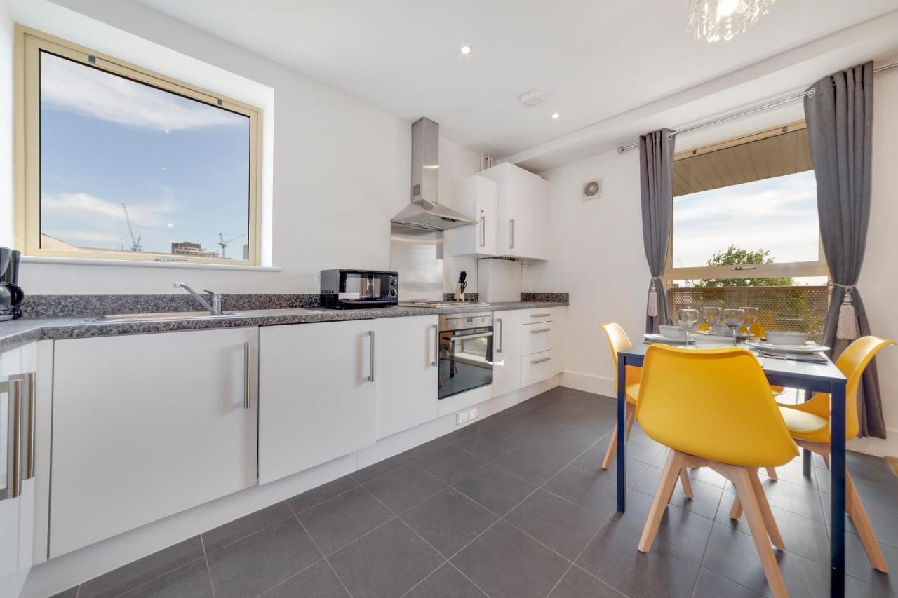 Flourish Apartments - Mulberry House - Tottenham Londra Esterno foto