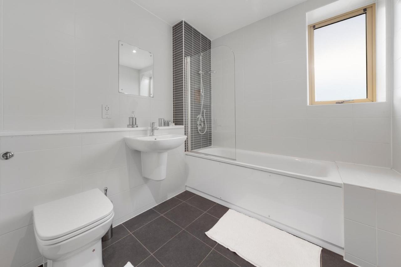 Flourish Apartments - Mulberry House - Tottenham Londra Esterno foto
